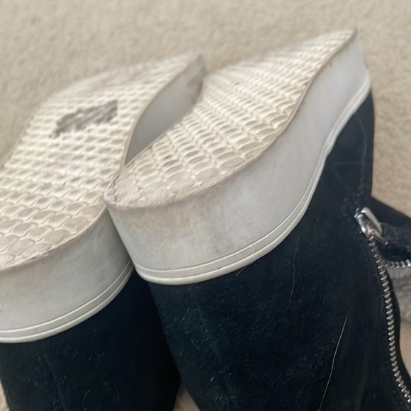 Steve Madden booties - Picture 4 of 4